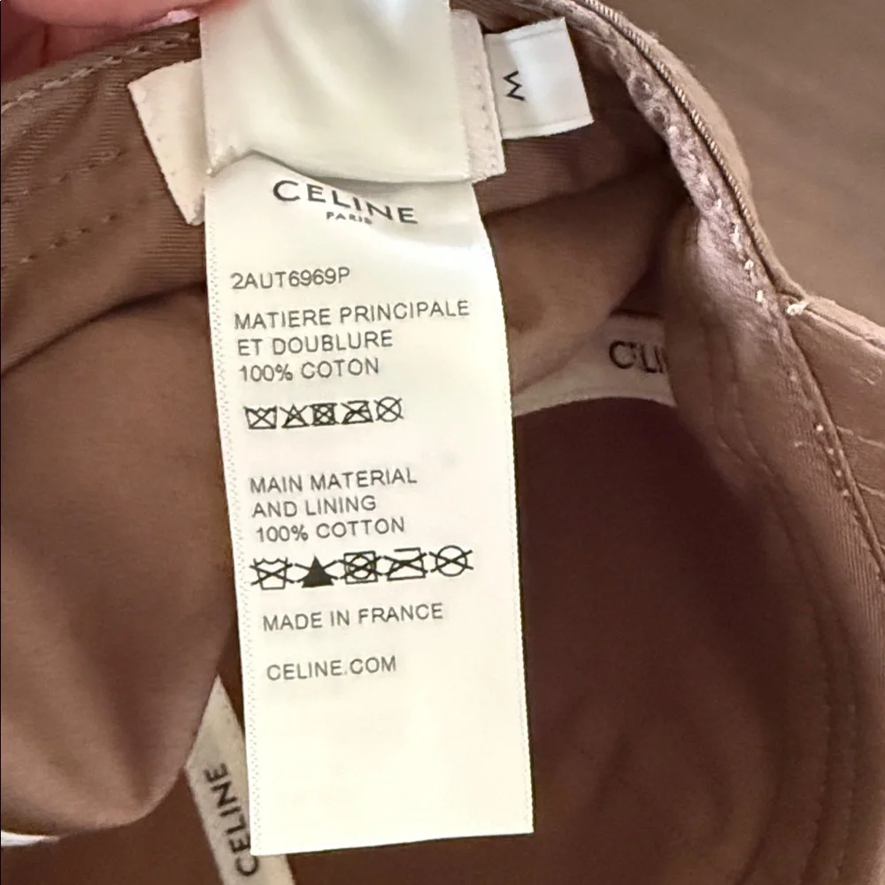 Authentic Celine hat. Never worn - Picture 7 of 8